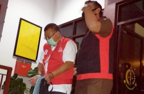 Dua Bos Tambang Galian C Dijebloskan ke Rutan Medaeng oleh Kejari Pasuruan