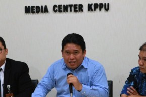 KPPU Nyatakan Ada Pelanggaran Dalam Jasa Pengiriman Ekspor Benih Lobster