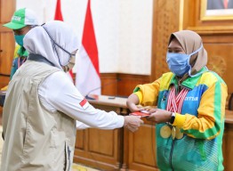 Khofifah : Untuk Teman Disabilitas Jangan Menyerah dan Tetap Produktif