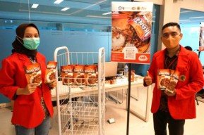 Berkat Teri, Dua Mahasiswa Untag Surabaya Juara KMI Ekspo dan Ingin Pasarkan ke Asia Tenggara