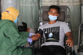 Enam Puluh Atlet Penyintas Covid-19 Puslatda Jatim Donor Plasma Konvalesen
