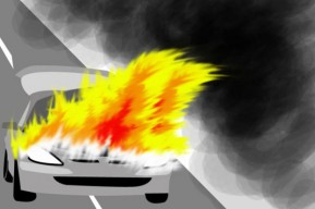 Mobil Terbakar di Jalan Letjen Sutoyo Jember, Pasutri Pemilik Mobil Berhasil Meloloskan Diri