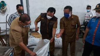 Stok Kedelai di Sidoarjo Dipastikan Aman, Produsen Tahu dan Tempe Akhirnya Jalan Lagi