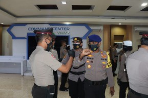 130 Anggota Polres Gresik Naik Pangkat