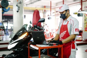 Hati - hati, Hindari Hal - hal Berikut Agar Motor Terhindar Dari Bahaya Kebakaran Saat Berkendara