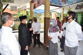 Temukan Banyak Kekurangan dalam Pembelajaran Daring, Pj Bupati Sidoarjo : Harus Ada Perubahan Sistemik