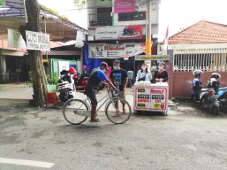Pandemi Covid-19, Komunitas Medsos di Gresik Buka Peluang Sedekah