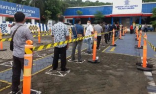 Layanan SIM di Gresik Tetap Jalan Dengan Penerapan Protokol Kesehatan Ketat