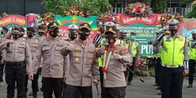 Tongkat Komando Kapolres Lamongan Resmi Dipegang AKBP Miko Indrayana, AKBP Harun : Capaian Keberhasilan Optimis Bisa Dilanjutkan