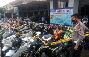 Ambil Motor BB Balap Liar, Wajib Didampingi Orang Tua dan Kepala Desa