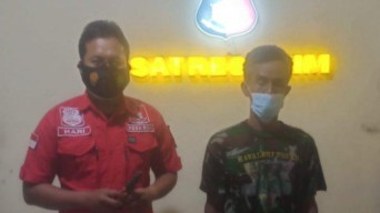 Gerayangi Badan Truk, Ternyata Maling Aki Beraksi di Duduksampeyan Gresik