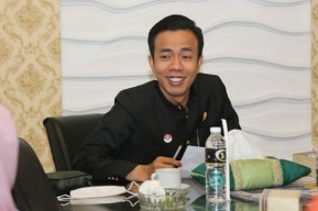 Emil Pimpin Demokrat Jatim, PPP Gusar PKB Tak Masalah