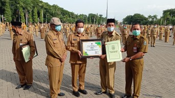 Gresik Sabet 4 Penghargaan Adiwiyata Tingkat Propinsi Jawa Timur