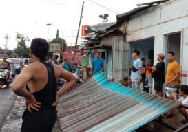 Angin Kencang di Sraten Banyuwangi Rusak 20 Rumah Warga