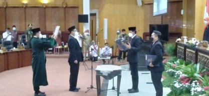 Sah! Cahyo Siswo Utomo Gantikan Ibnu Shobir Sebagai DPRD Surabaya