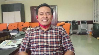 Enam Bulan Abu Limbah Ganggu Warga Rungkut
