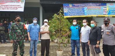 Tingkatkan Ekonomi Desa, Pertamina Foundation Tanam Satu Keluarga Satu Pohon Durian di Banyumas