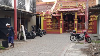 Imlek di Tengah Pandemi Covid-19, Atraksi Barongsai di Klenteng Gresik Libur