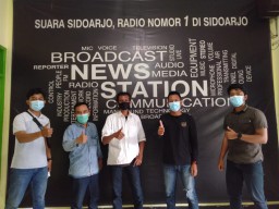 Tekan Penyebaran Covid-19, Aliansi Wartawan Surabaya Dukung Vaksinasi di Jatim