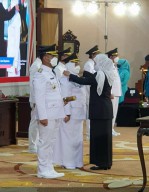 Sah! Gus Yani Bupati, Bu Min Wakil Bupati Gresik