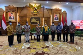 Jelang Dilantik Bupati Gresik, Gus Yani Dipanggil Mendadak Gubernur Khofifah