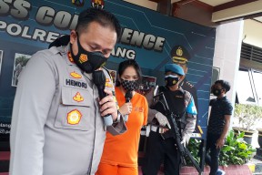 Biduan Cantik asal Malang ini Terpaksa Dikerangkeng Karena Laporan Biduan Lainnya