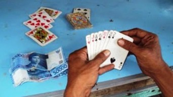 Banting Kartu di Dapur, ASN Sumenep Dicokok Polisi