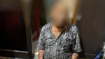 Diduga Stres, Beli Bensin Dekat Polsek Sawahan Surabaya Lalu Disiramkan ke Orang dan Dibakar