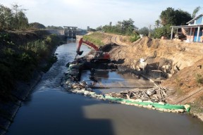 DPRD Jatim Desak BBWS Normalisasi Sungai Avour Watukadon Mojokerto
