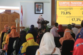 Totalitas Banyuwangi  Bina UMKM, dari Pemberian PIRT hingga Tim Pendamping
