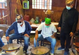 40 Pekebun dari Labuan Bajo Belajar Industri Pariwisata Melalui Kopi