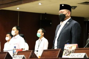 Ketua DPD RI Ajak Masyarakat Lawan Aksi Penipuan dengan Modus Vaksin Covid