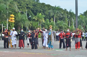 Bupati Gresik Upayakan Vaksinasi Bagi Pekerja Seni