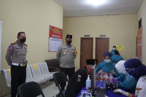 Giliran Para Da’i dan Pendeta Kamtibmas di Bojonegoro Terima Vaksin Covid-19