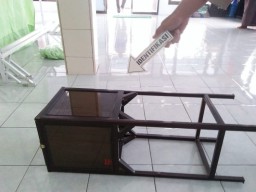 Berbekal Sapu Lidi, Pria Ini Cungkil Uang Kotak Amal tapi Ketahuan
