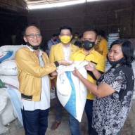 Golkar Instruksikan Kader Sampai Ke Tingkat Desa Untuk Beli Beras Langsung Ke Petani 
