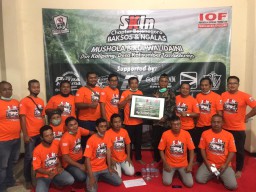 Komunitas SKin Bangun Mushola Bareng Wabup Bojonegoro