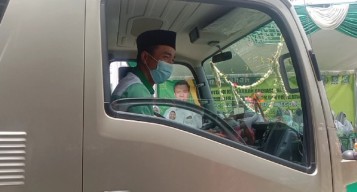 Beginilah Momen Ketua Fraksi PKB DPRD Jatim Saat Jadi Sopir Perempuan Fatayat Bojonegoro