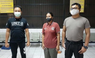 Perempuan Nekat, Selundupkan Narkoba di Mapolrestabes Surabaya