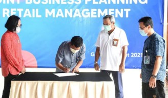 Tingkatkan Produktifitas Petani, Petrokimia Gresik  Teken MoU Program Pendampingan Pertanian Agro Solution