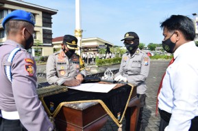 Komitmen Bersama Polresta Sidoarjo Terhadap Penyalahgunaan Narkoba dan Senpi