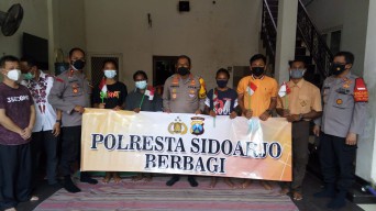 Kapolresta Sidoarjo Fasilitasi Pelajar Papua Bisa Masuk Sekolah Negeri di Sidoarjo