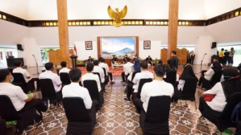 Tata sumber daya THL, Bupati Ipuk Adakan Pertemuan di Pendolo Sabha Swagatha