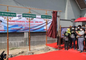 Ada Nama Jalan Tonny Koeswoyo di Kota Tuban Yang Diresmikan Gubernur Khofifah