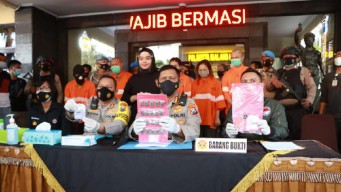 Sempat Salah Tangkap Kolonel, Satreskoba Polresta Malang Akhirnya Gulung 6 Pengedar Narkoba