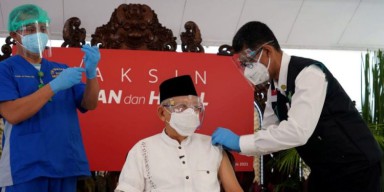 MUI : Suntik Vaksin Selama Ramadan Tidak Batalkan Ibadah Puasa
