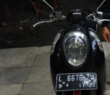 Pria Asal Bangkalan Diamankan Warga Usai Mencuri Motor di Surabaya