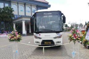 Sepi Penumpang, Damri Rute Batu-Bromo Berhenti Sementara