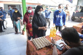 Stabilkan Harga, Disdag Surabaya Gencar Adakan Operasi Pasar Hingga Pelosok Kelurahan