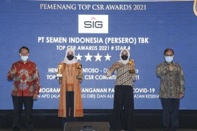PT Semen Indonesia Raih Tiga TOP CSR Awards 2021